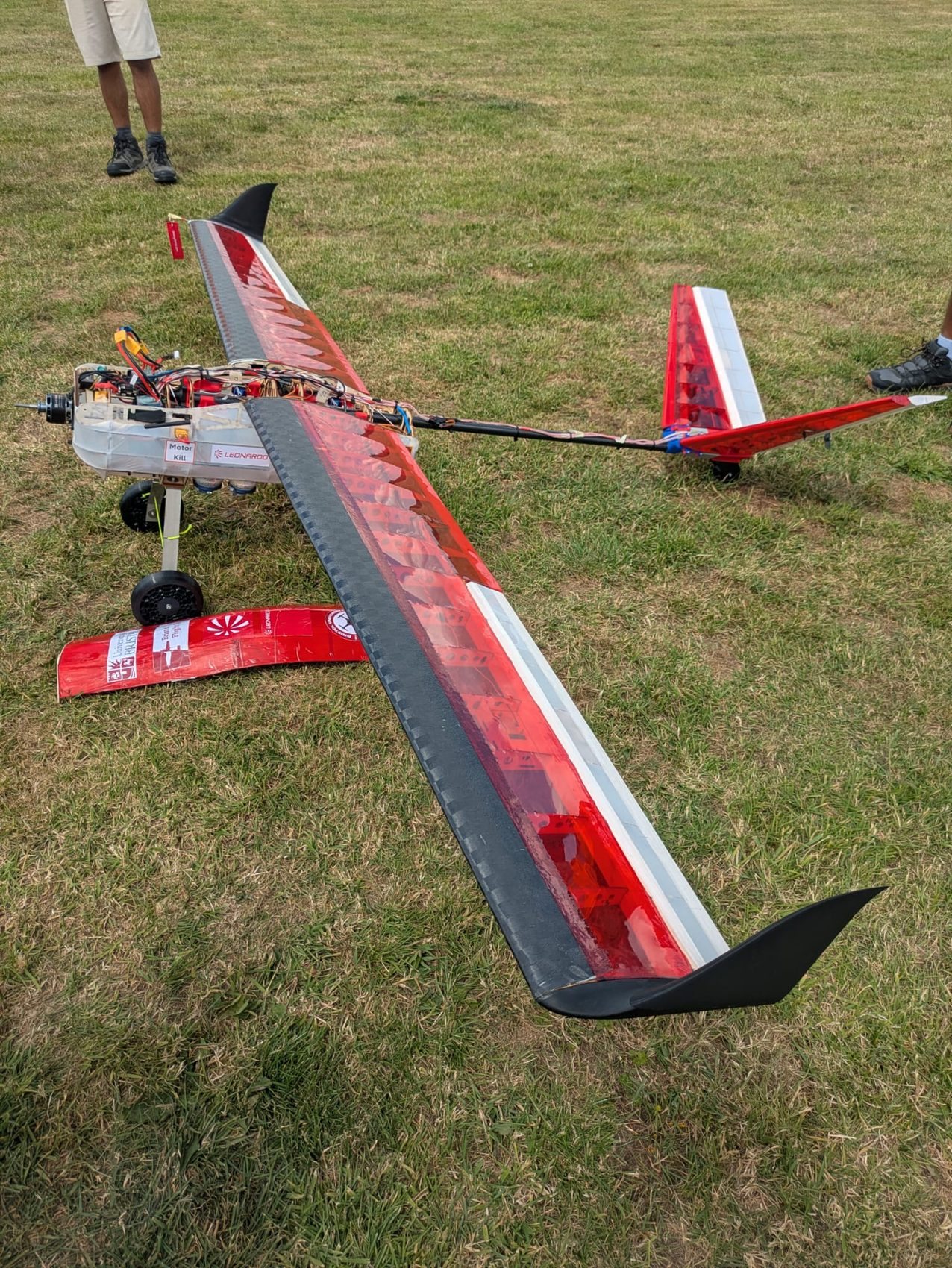 The competition aircraft with its wing structure and carbon-fibre leading edge visible